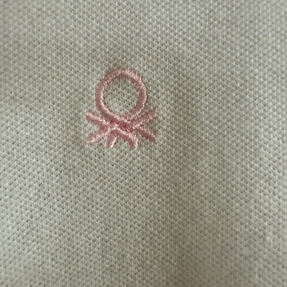 Y2K Vintage UNITED COLORS OF BENETTON | Pink Piping Trim White Polo Shirt Medium - Picture 3 of 6